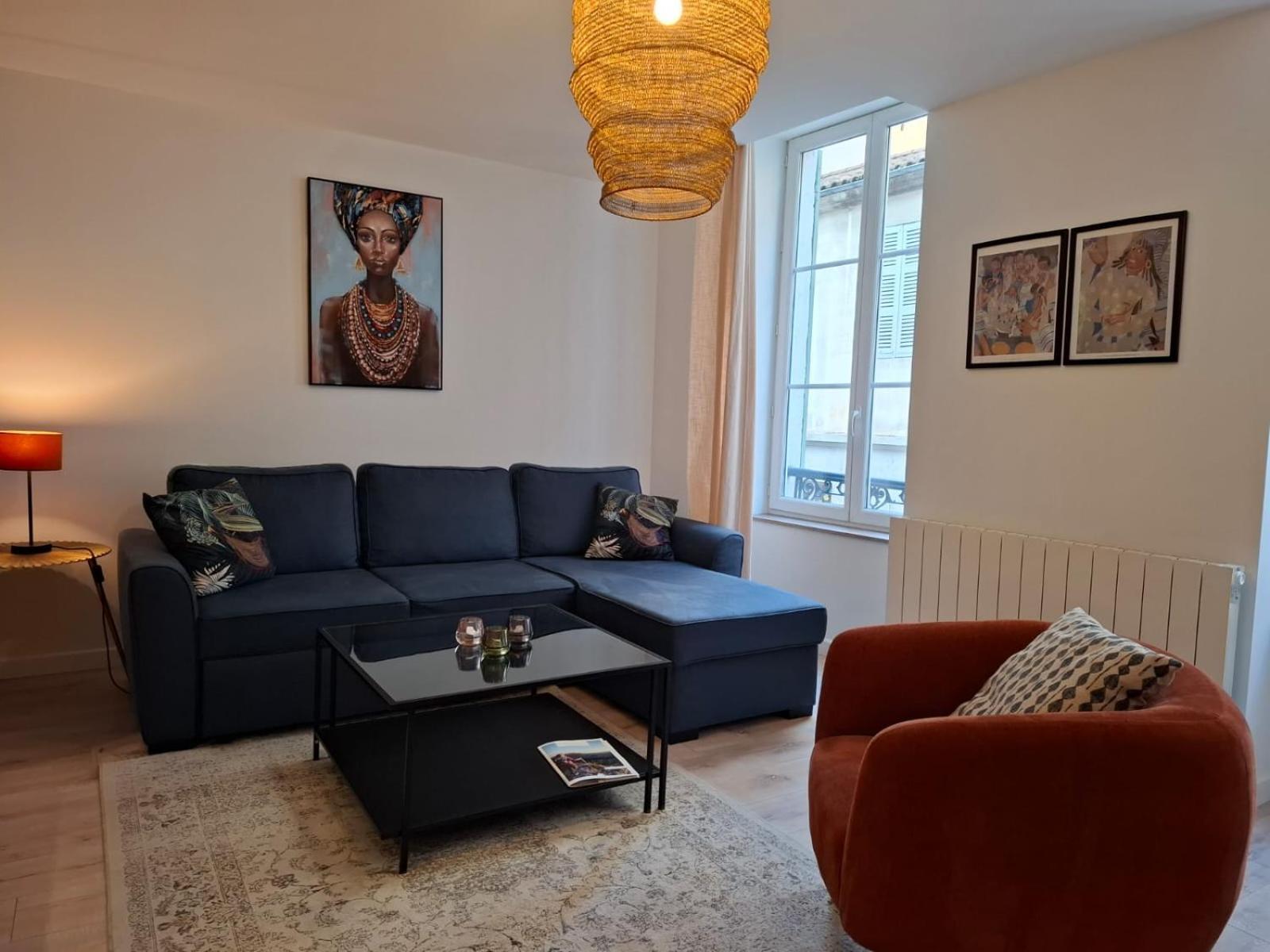Joli Appartement Au Coeur De Mâcon מראה חיצוני תמונה